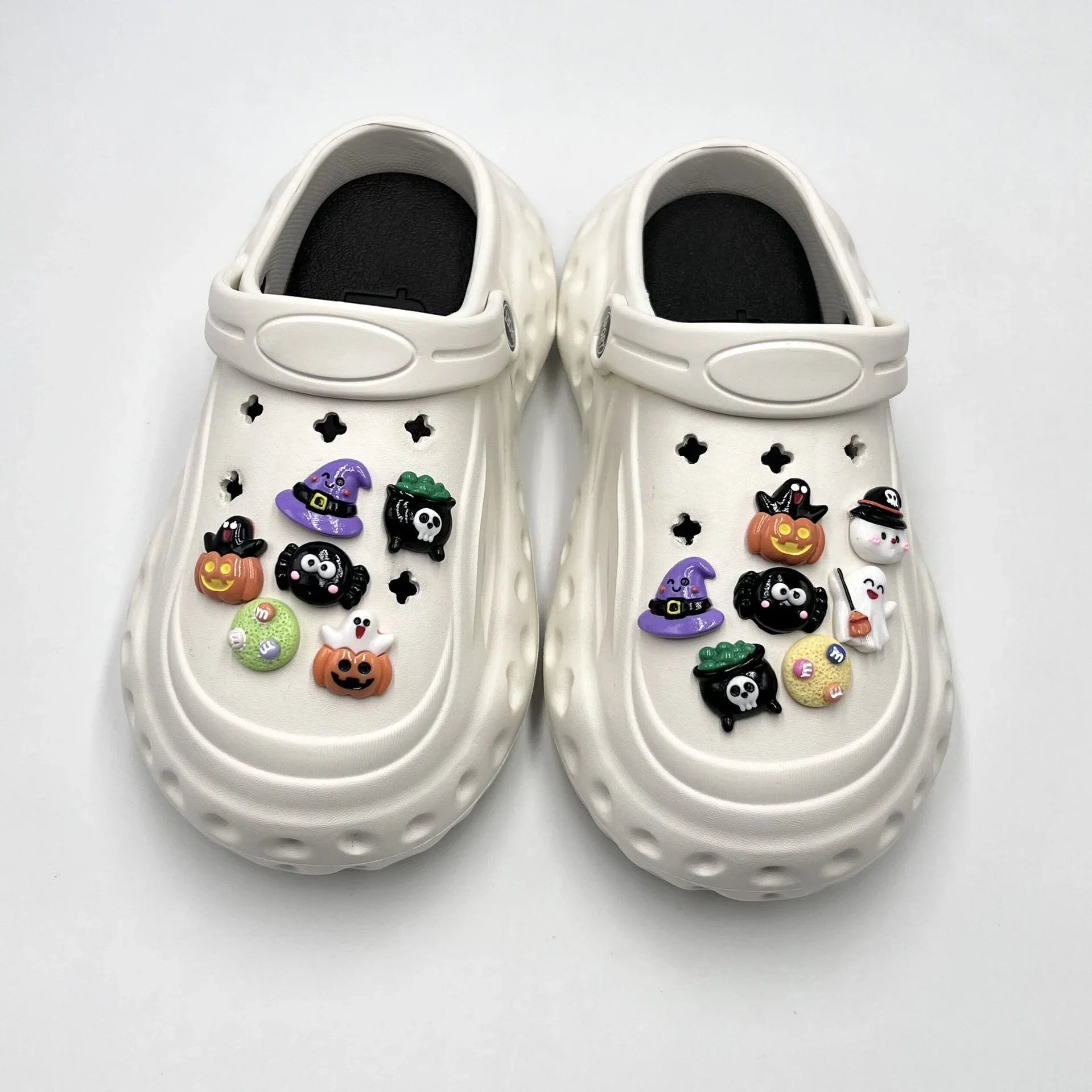 Hole Shoes Accessories Fit Diy Shoe Buckle Halloween Cartoon - GeeNuxe 