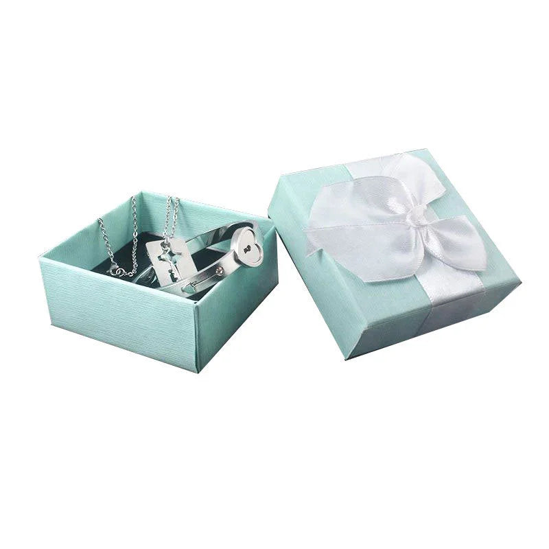 Accessories Gift Box Vintage Black Jewelry Gift Box - GeeNuxe 